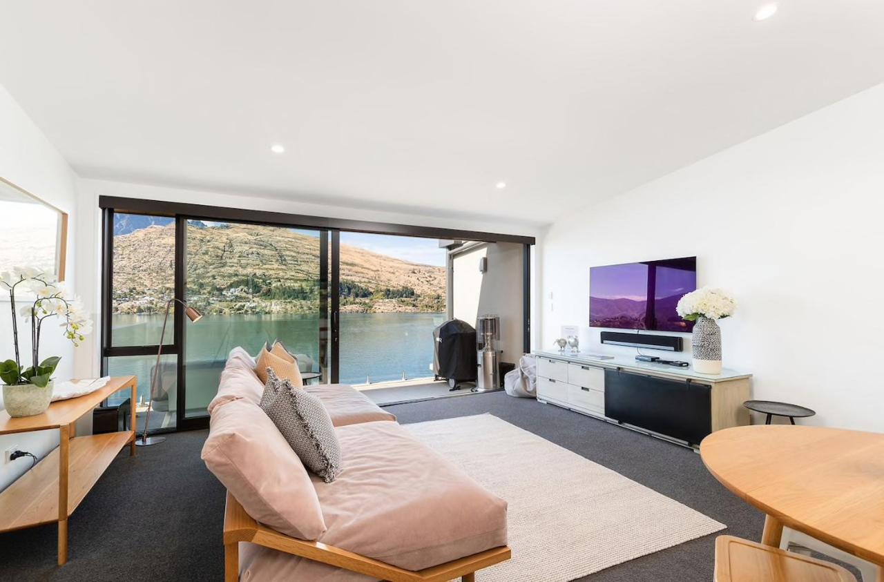 'Lakelife' Lake Front Apartment Queenstown Exterior photo