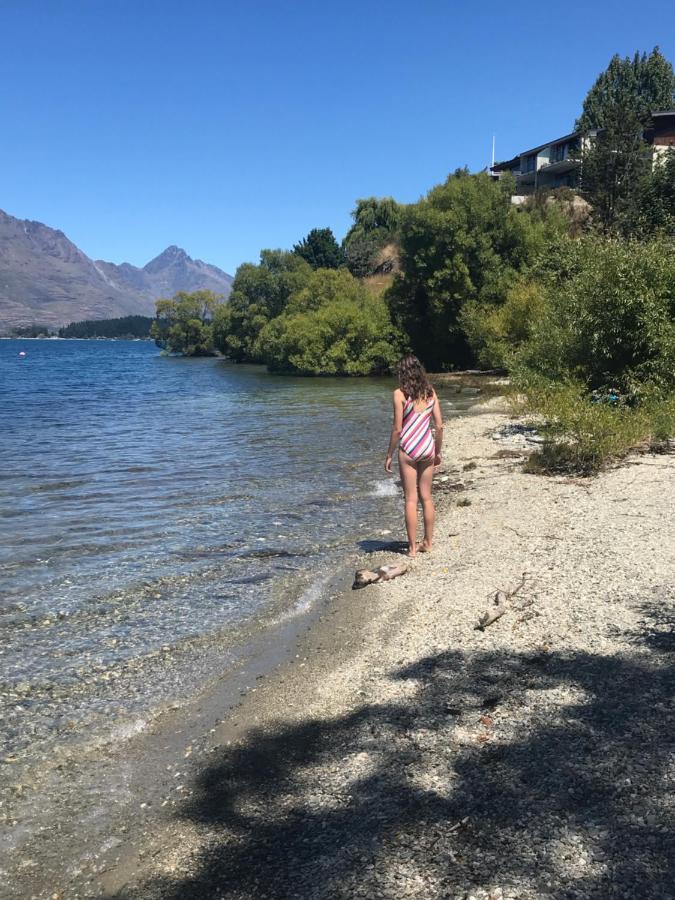 'Lakelife' Lake Front Apartment Queenstown Exterior photo